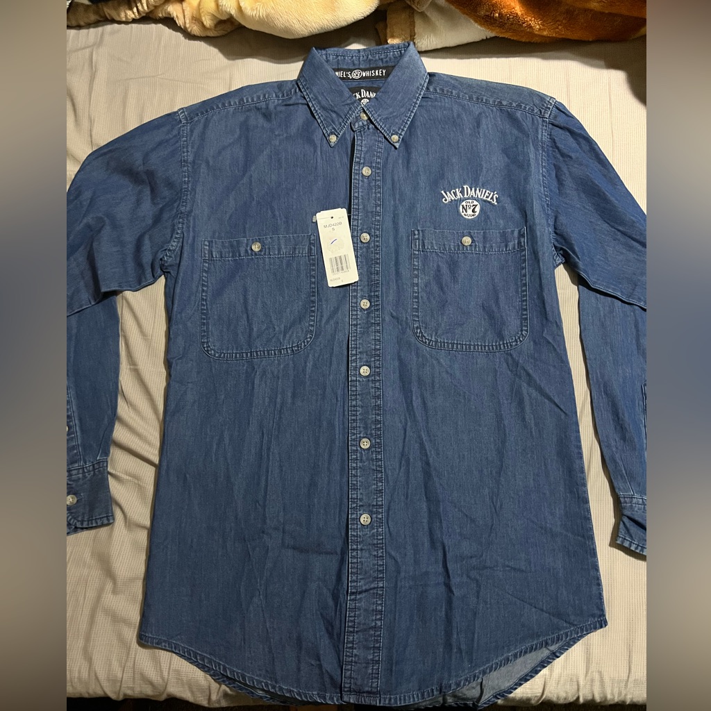 Jack Daniels Button Up